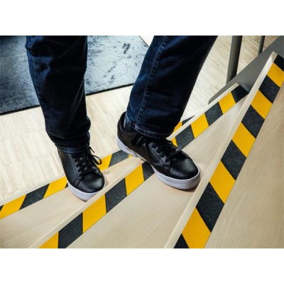 Csúszásgátló szalag, 5 cm x 15 m, DURABLE "DURALINE® GRIP", sárga-fekete