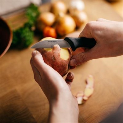 Hámozókés, 7 cm, FISKARS "Essential"