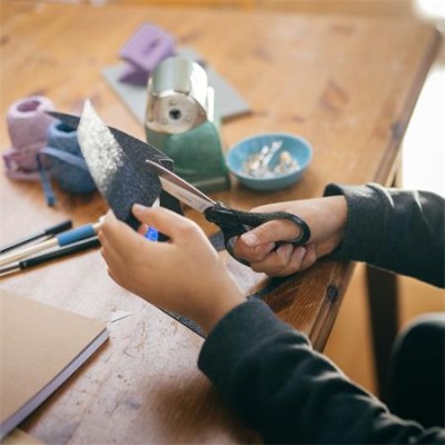 Olló, iskolai, 18 cm, FISKARS, csillámos fekete Olló, iskolai, 18 cm, FISKARS, csillámos fekete