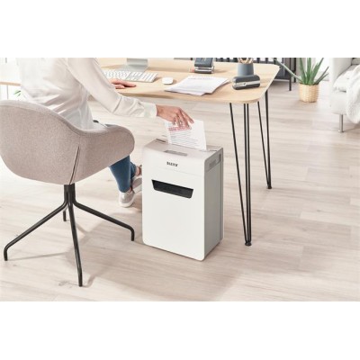 Iratmegsemmisítő, mikrokonfetti, 6 lap, LEITZ "IQ Protect 6M"