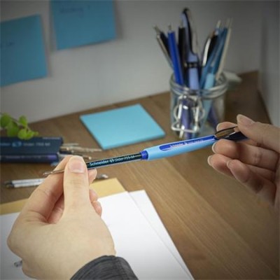 Golyóstoll, 0,7 mm, nyomógombos, SCHNEIDER "Slider Rave XB", zöld