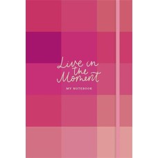 Jegyzetfüzet, A5, vonalas, sima, pontrácsos, 96 lap, keményfedeles, SHKOLYARYK "Live in the moment", vegyes minta