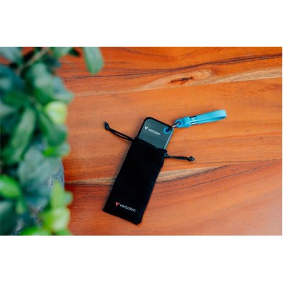 SSD (külső memória) 1TB, USB 3.2 Gen2, VERBATIM "Pocket SSD", fekete/kék SSD (külső memória) 1TB, USB 3.2 Gen2, VERBATIM "Pocket SSD", fekete/kék