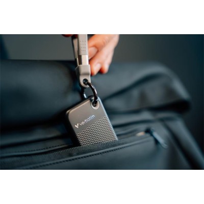 SSD (külső memória) 1TB, USB 3.2 Gen2, VERBATIM "Pocket SSD", fekete/szürke SSD (külső memória) 1TB, USB 3.2 Gen2, VERBATIM "Pocket SSD", fekete/szürke