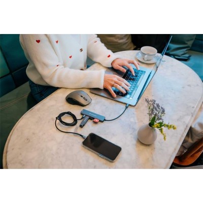 USB elosztó-HUB, USB-C /2xUSB-A, HDMI, USB-C, SD, MicroSD, VERBATIM USB elosztó-HUB, USB-C /2xUSB-A, HDMI, USB-C, SD, MicroSD, VERBATIM
